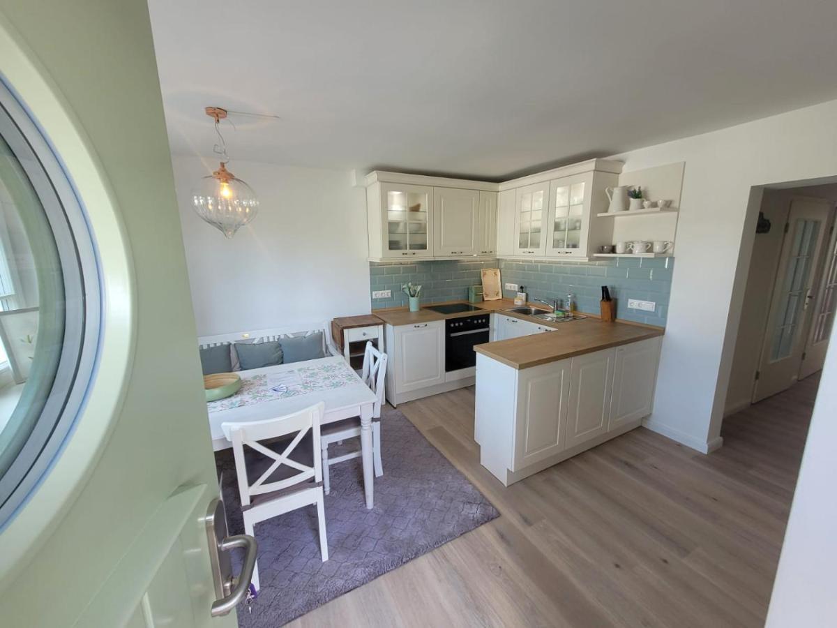 Ferienwohnung Duene Mit Kamin Und 2 Baedern In Boltenhagen Exterior photo